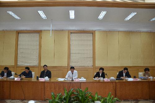 省档案局召开党组中心组学习扩大会